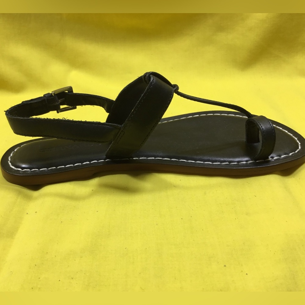 Bernardo Black Leather T-Style Ankle Strap Sandals SZ 8 NWT - Picture 6 of 10